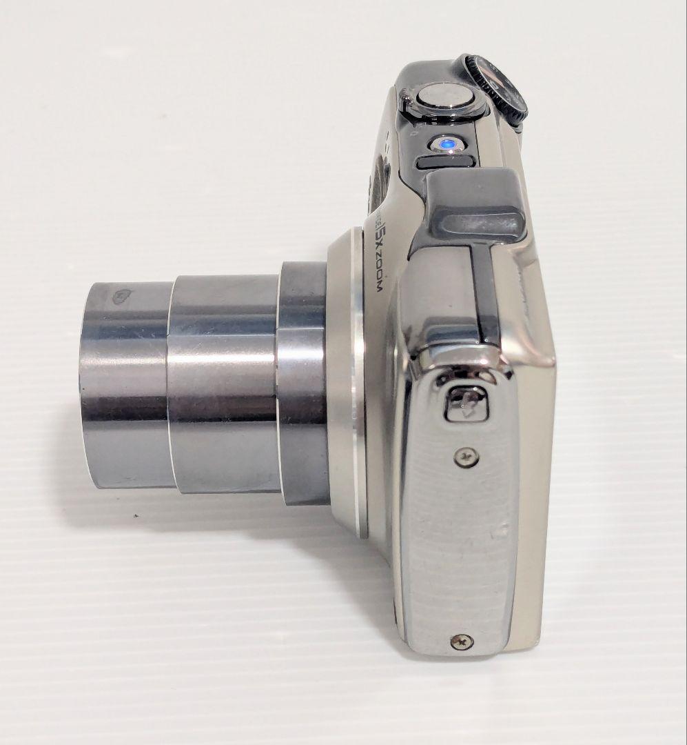 FUJIFILM F600EXR 富士フイルム　デジタルカメラ　ゴールド