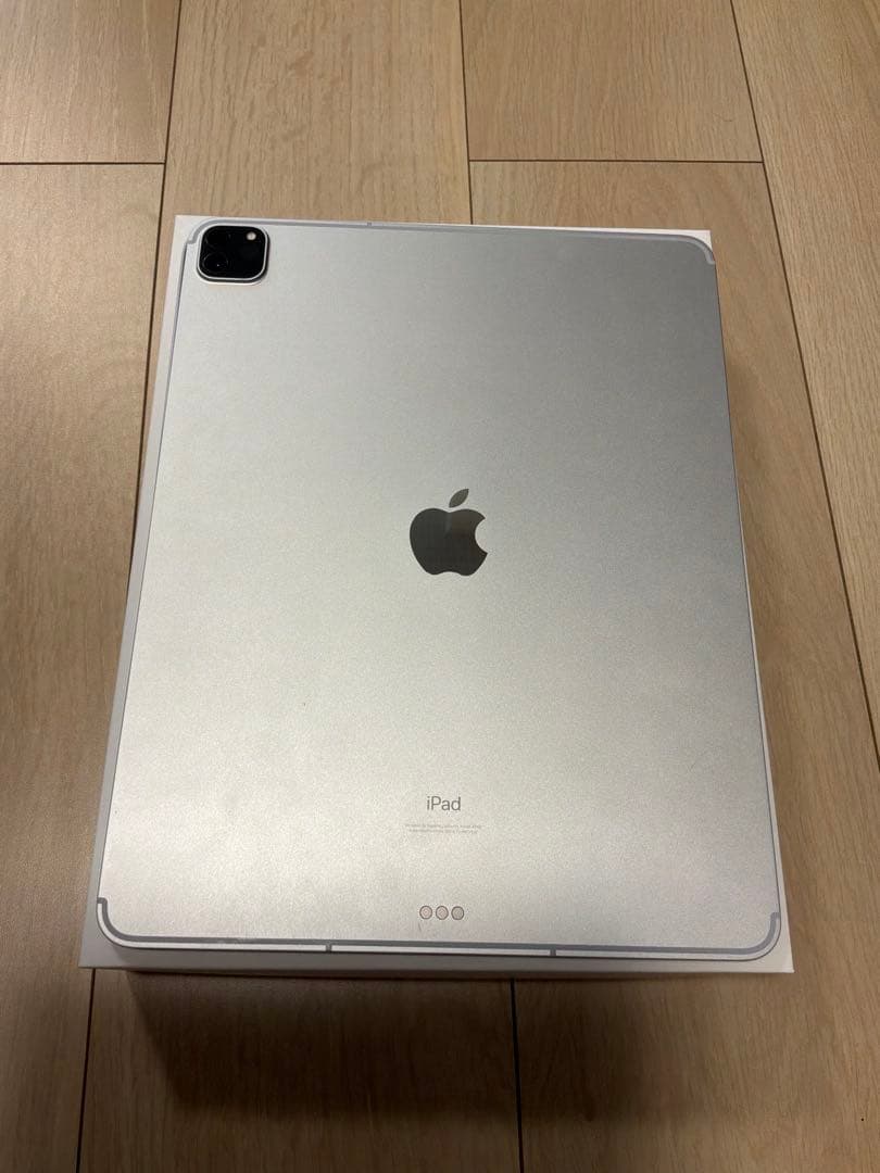iPad Pro 12.9インチ第５世代128GBシルバー本体wi-fiセルラー