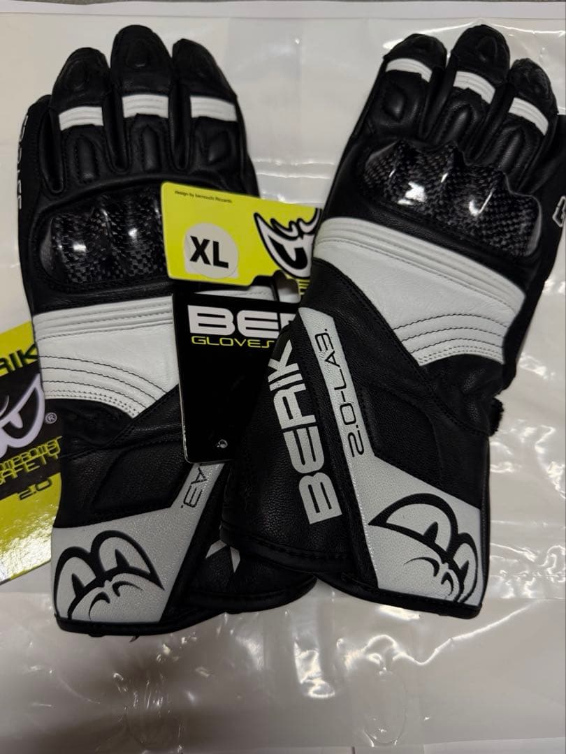 BERIK G175 バイクグローブ 黒/白　レーシンググローブ　サイズXL