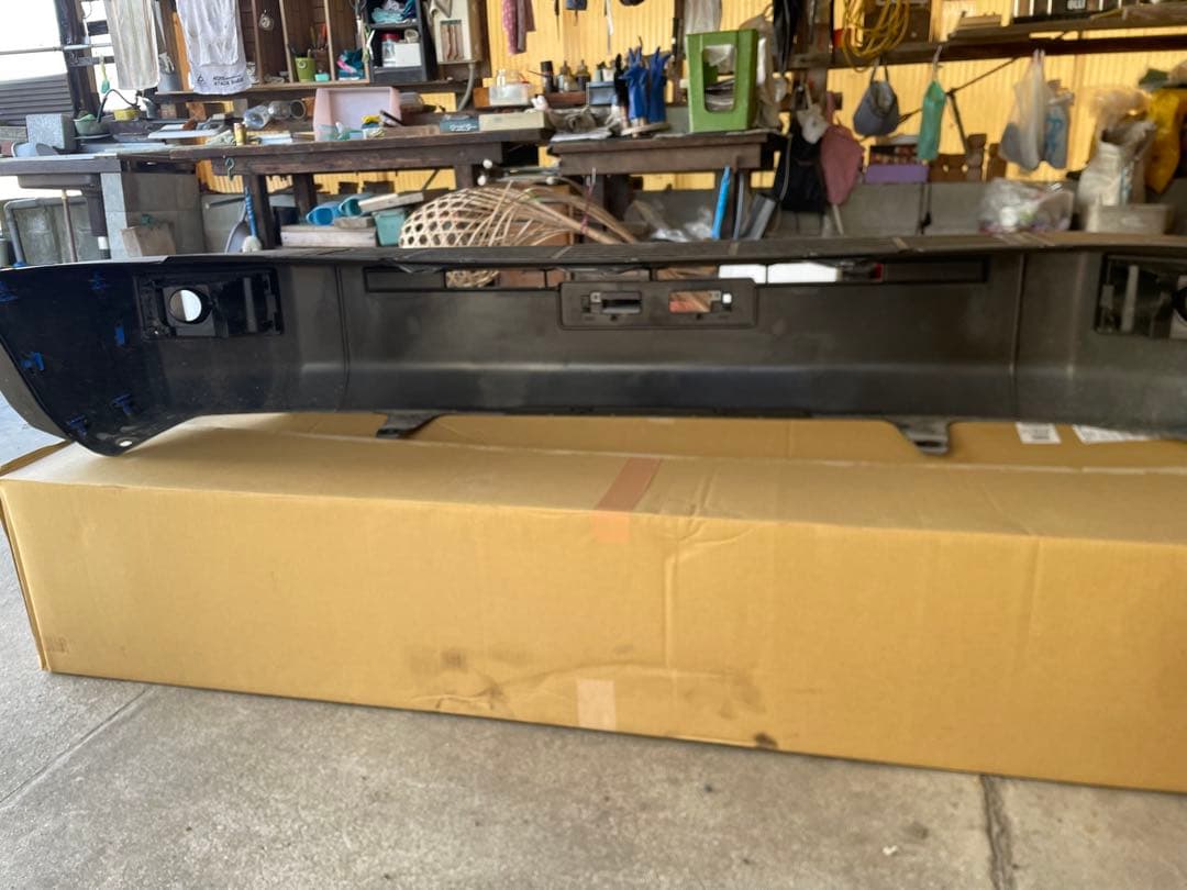 ランドクルーザー70 新車外しバンパー　gdj76 再再販70