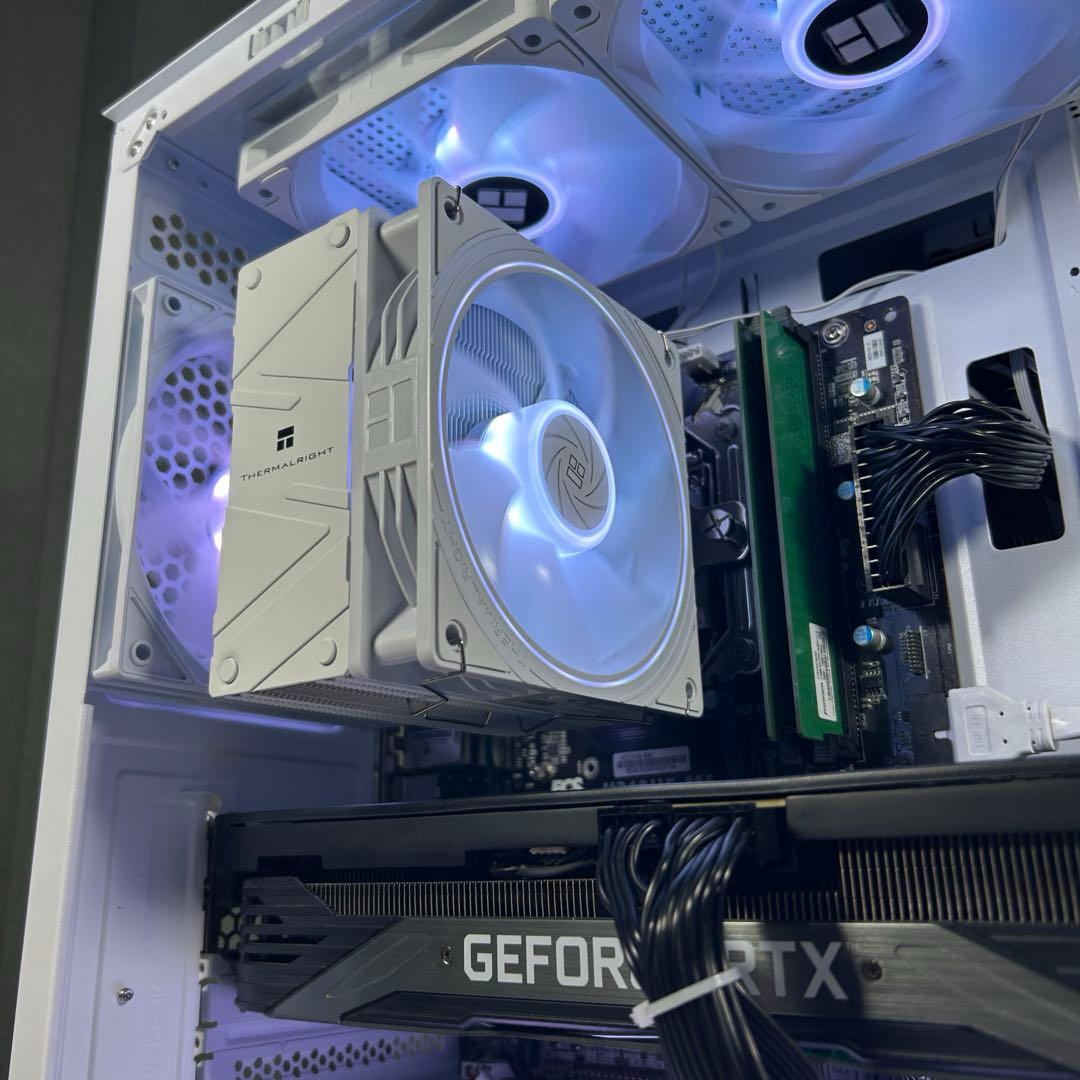 【特価価格】高性能 白 ゲーミングPC RTX3070 Windows11