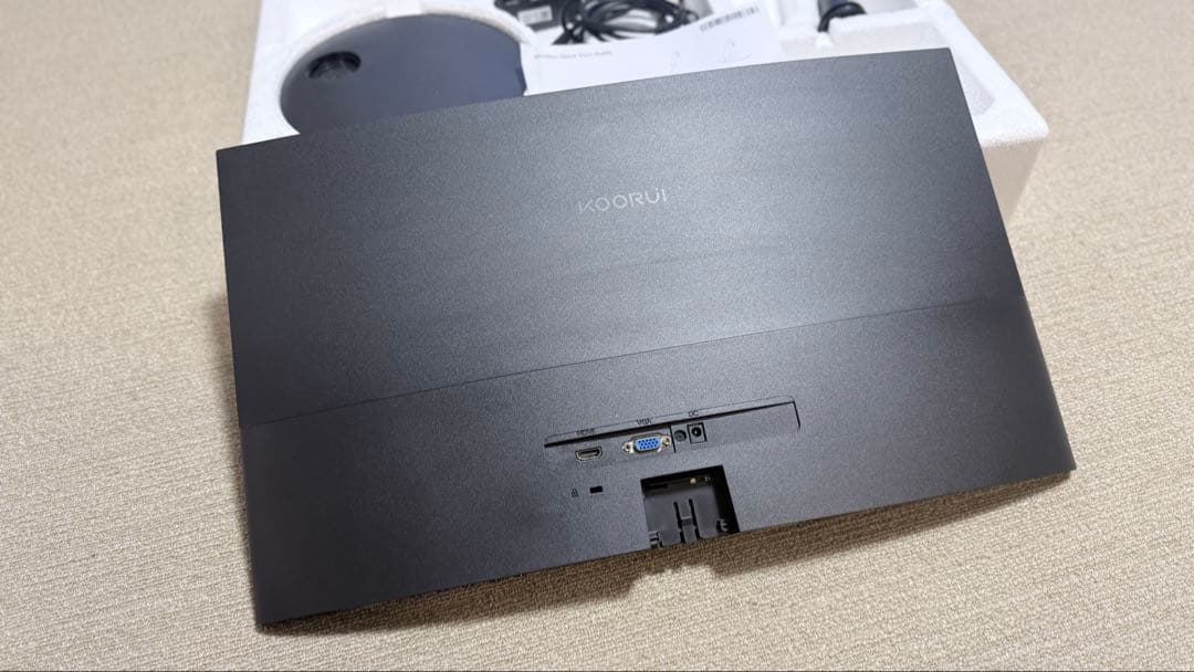 KOORUI 24インチ FHD 1080p 湾曲モニター ゲーミング