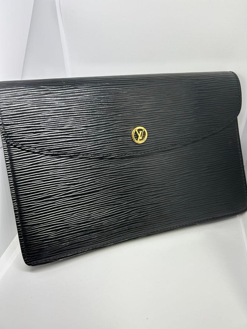 ルイヴィトンクラッチバッグ黒