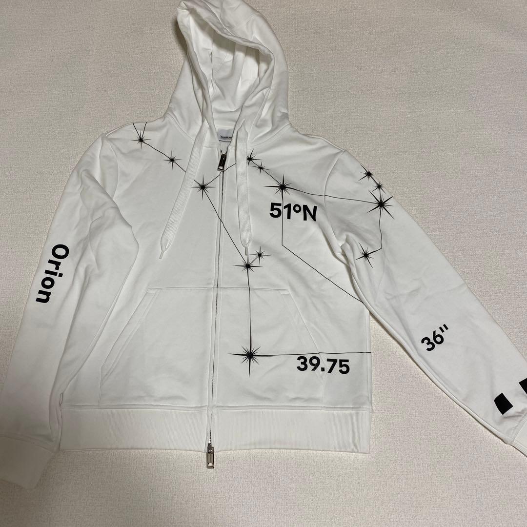 Burberry パーカWhite