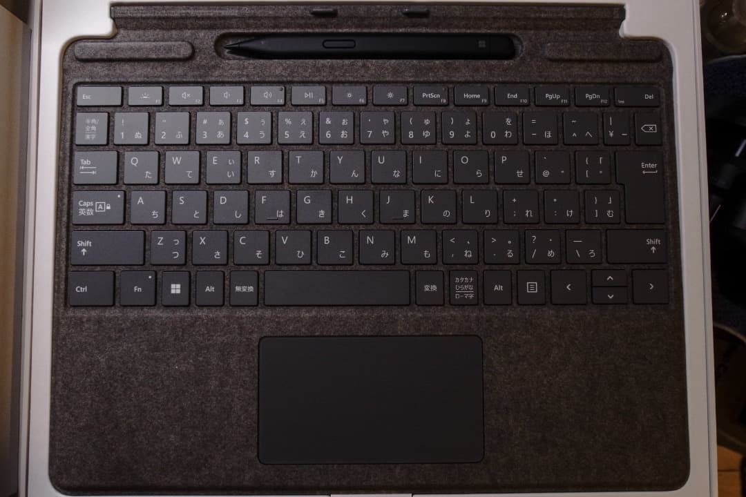 【美品】SurfacePro8+純正アクセサリセット