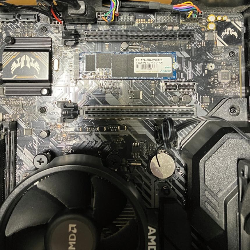 デスクトップ ・Ryzen2600/RX570/16gb/M2SSD/600W