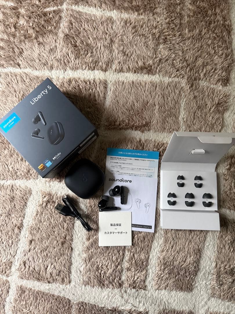完全ワイヤレスイヤホン Soundcore Liberty 5