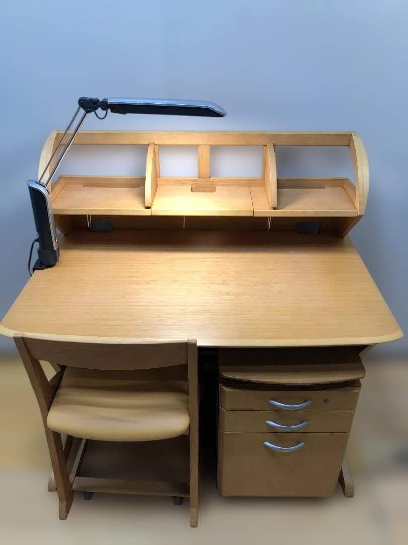 ③椅子　送料無料 カリモク 学習机4点セット ナチュラル 強机　88321