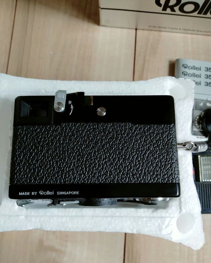 Rollei 35 S コンパクトフィルムカメラ ストロボ付き