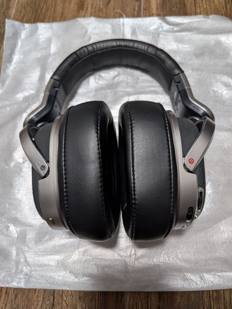 ヘッドホン MDR-HW700DS