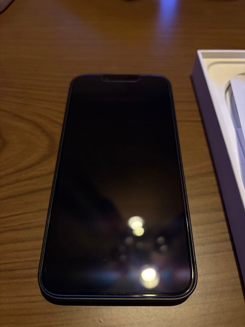 ほぼ新品Apple iPhone 16e 128GB ブラック 本体