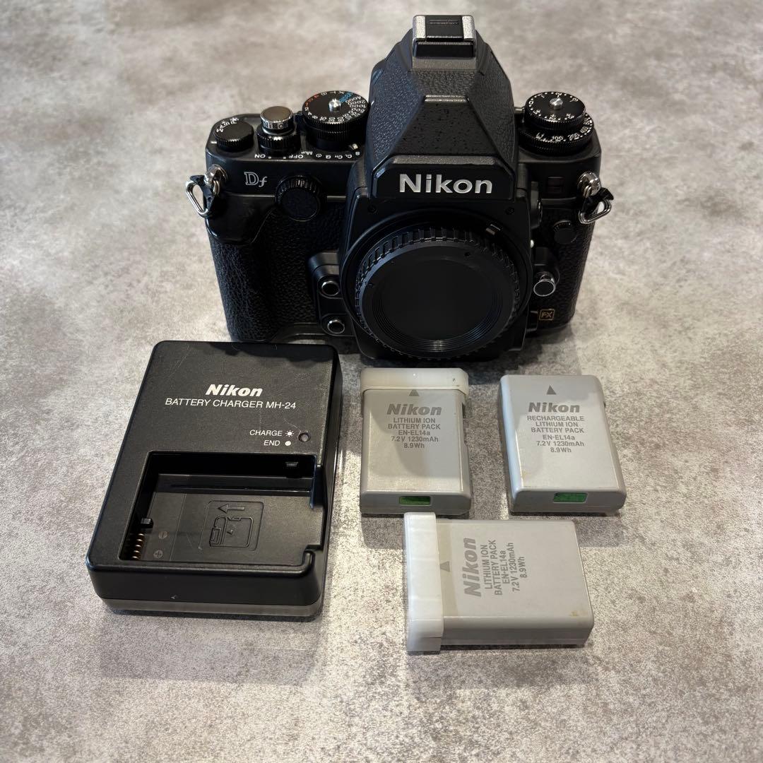 Nikon Df デジタル一眼レフカメラ　レンズキット