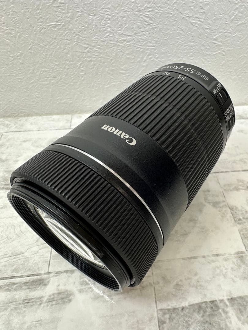 Canon望遠レンズ　EF-S 55-250mm f/4-5.6 IS STM