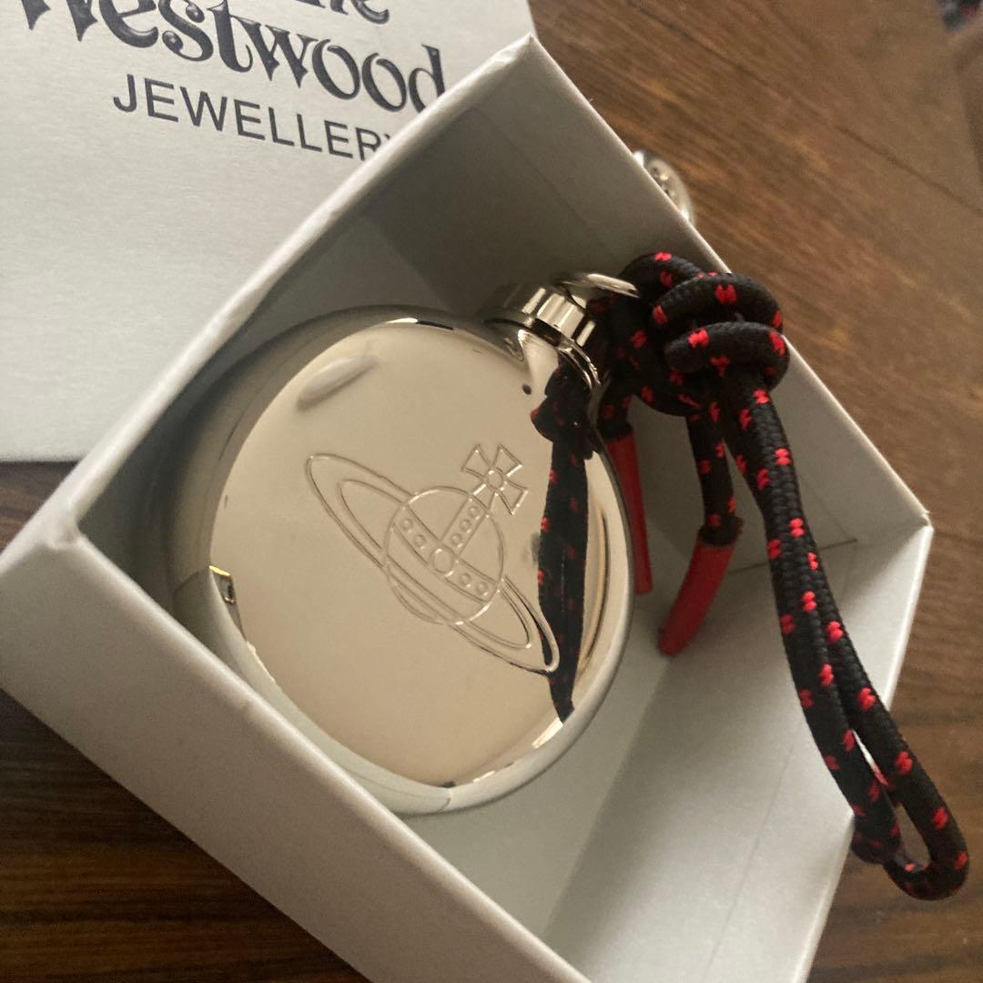 Vivienne Westwood携帯灰皿 新品未使用