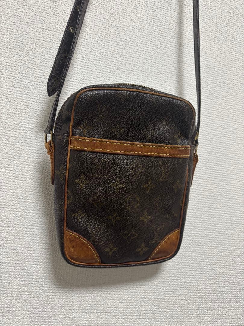 Louis Vuitton ショルダーバッグ