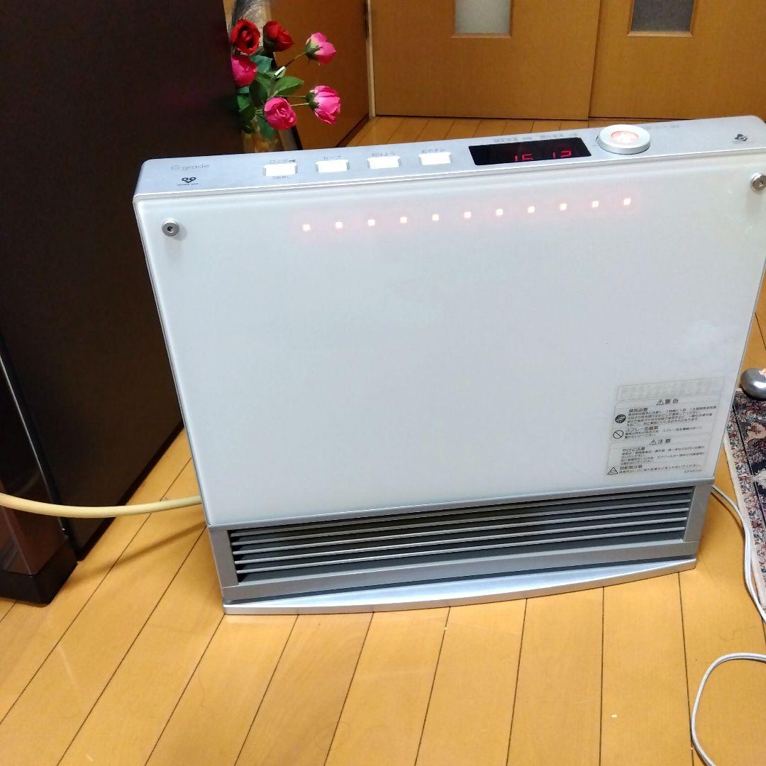 専用です　ガスファンヒーター Ggrode GFH-400D-WH