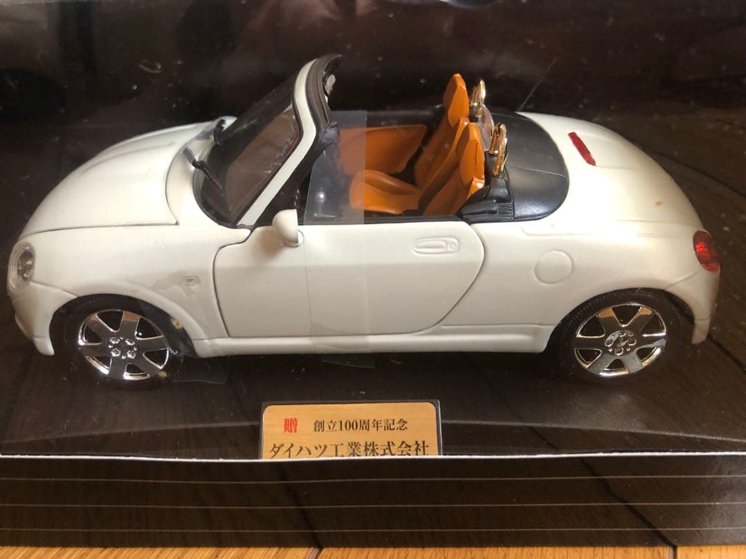 M*中様 【希少】ダイハツ創立100周年記念 コペン 1/18スケール ミニカー