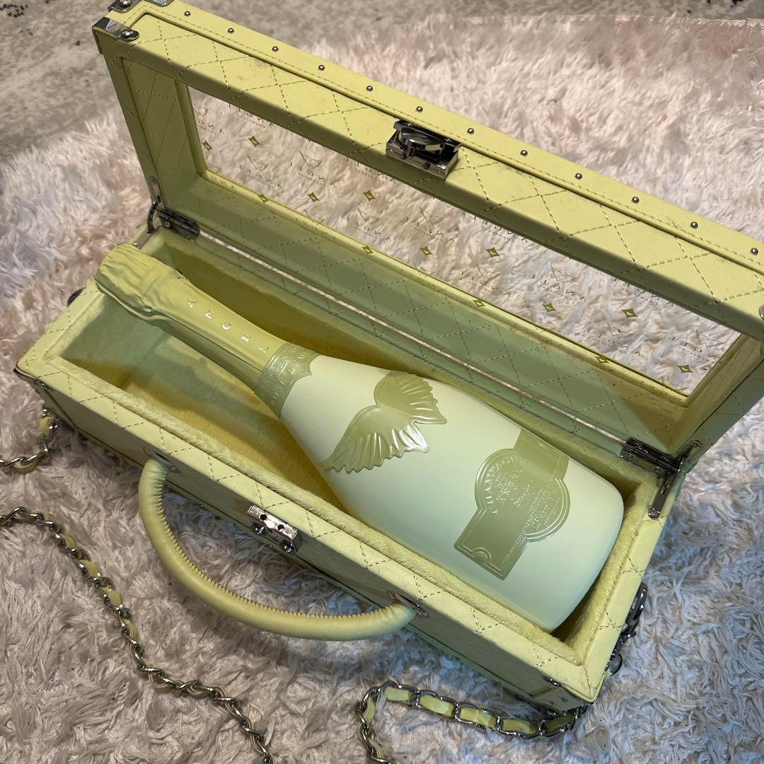 エンジェルシャンパン ドゥミセック イエロー　リミテッドサマー 箱付レザータイプ