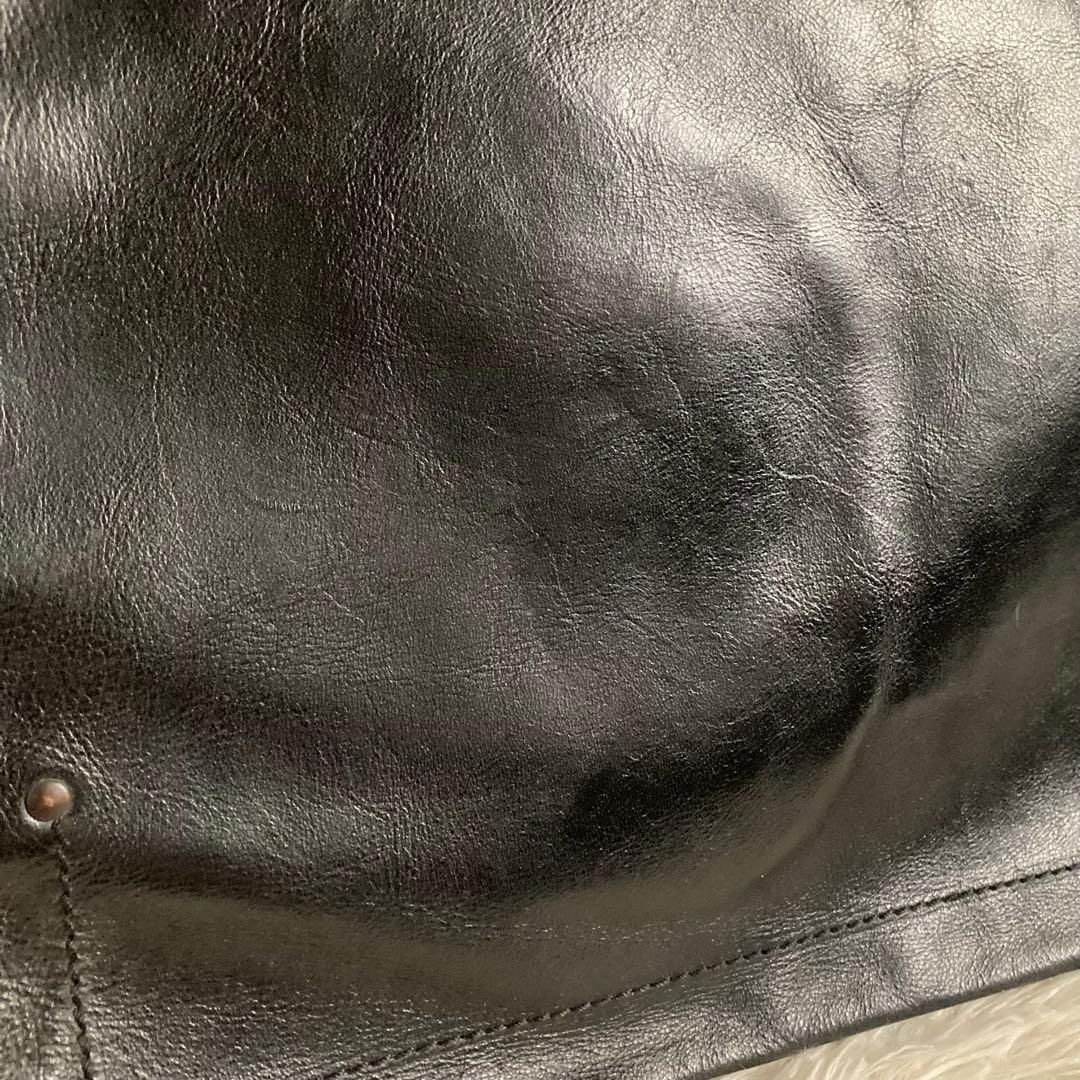 ＊k＊ BALLY バリー ショルダーバッグ メッセンジャーバック　レザー