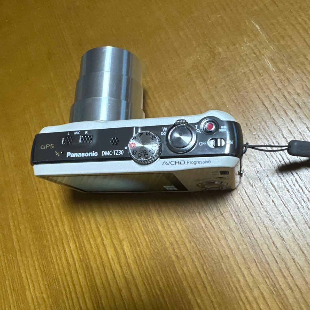 デジタルカメラ Panasonic DMC-TZ30