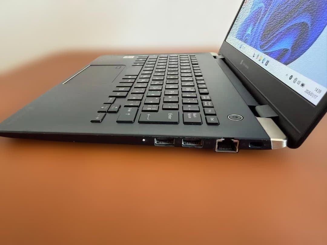 Windowsノート本体 Dynabook G83 i7-16G-512G