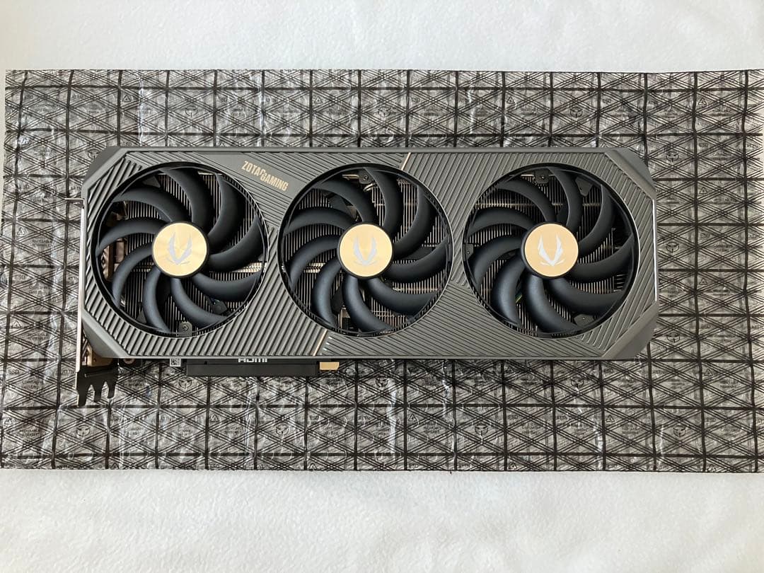 ZOTAC GAMING GeForce RTX5090 バルク品