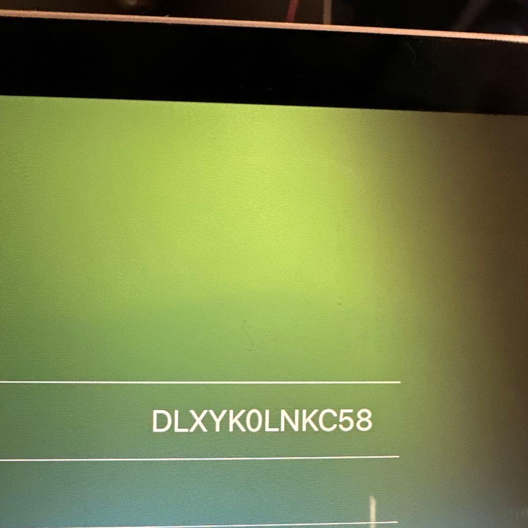 iPad Pro第三世代12.9インチ本体とケース付き