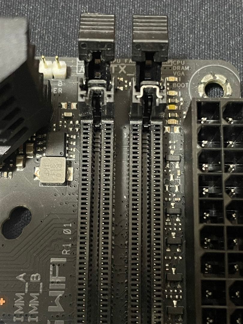 【訳あり】ASUS ROG STRIX B760-I GAMING WIFI