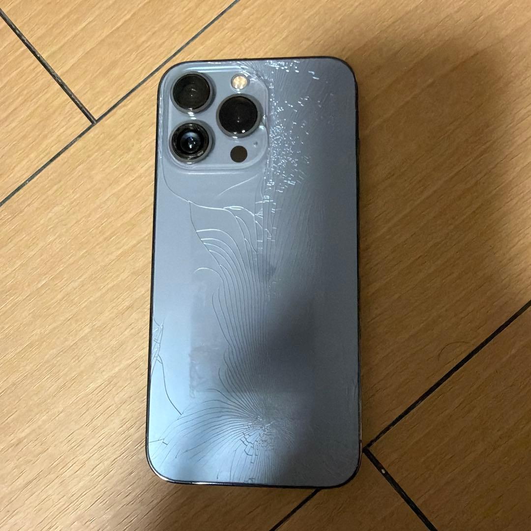 iPhone13 pro ジャンク品
