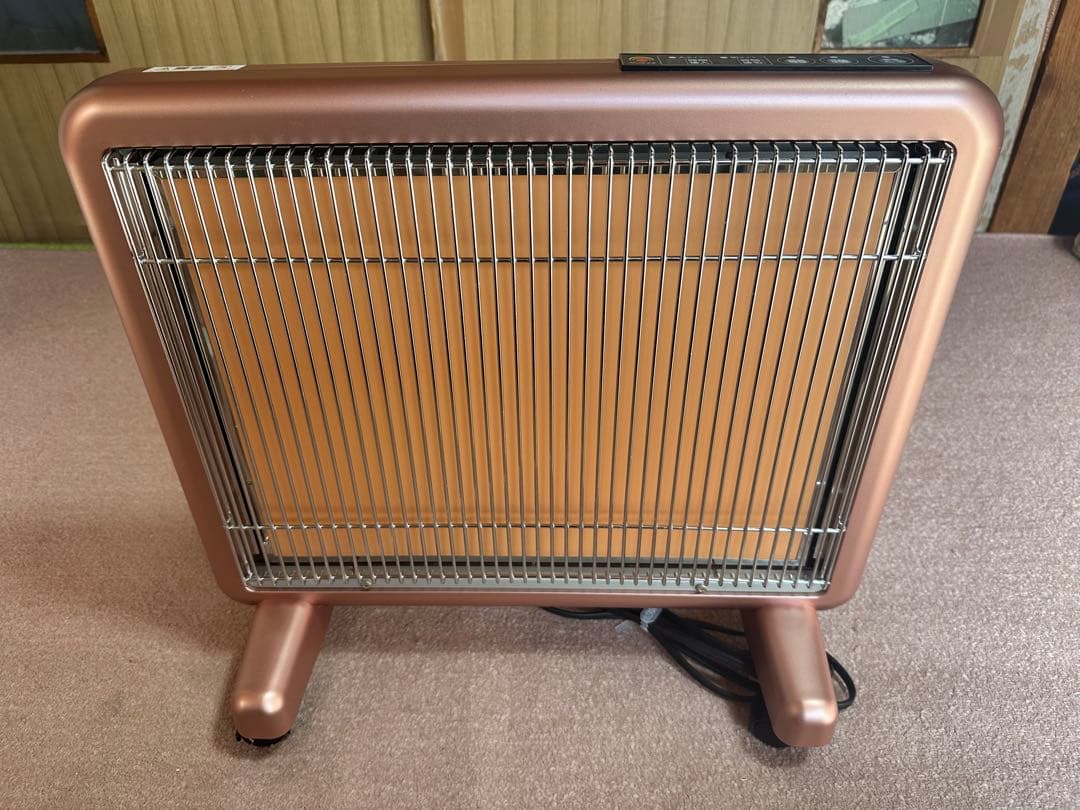 サンルミエ 遠赤外線暖房器　♦型式 : E800L-TM2