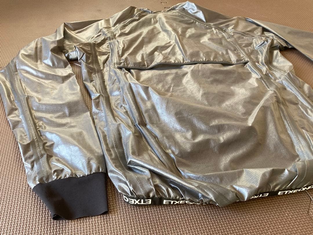 ETXEONDO （エチェオンド） レインジャケット 「BUSTI 」