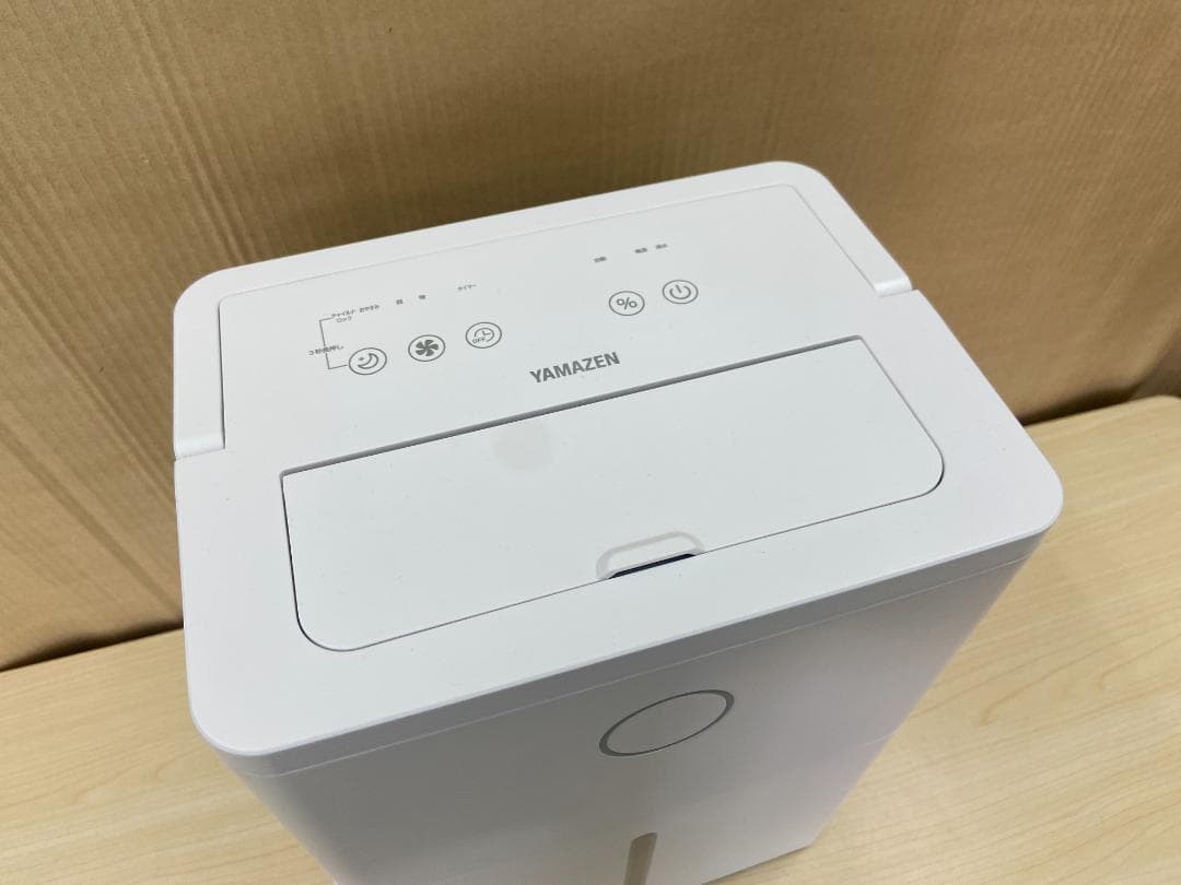 ☆超美品☆2025年製2025年製 YAMAZEN 除湿機 YDC-J03(W)