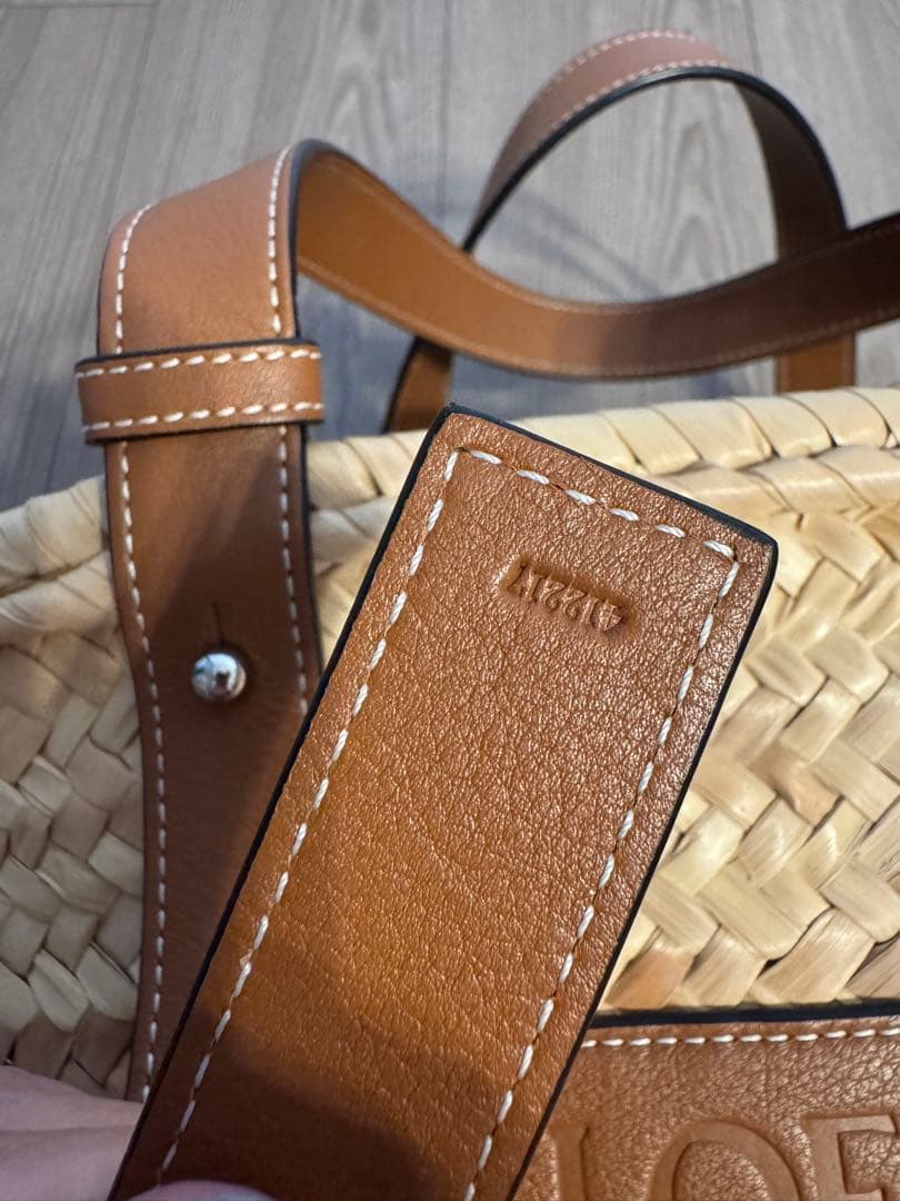 【美品】LOEWE ロエベ バスケットバッグ かごバッグ ミディアム アナグラム