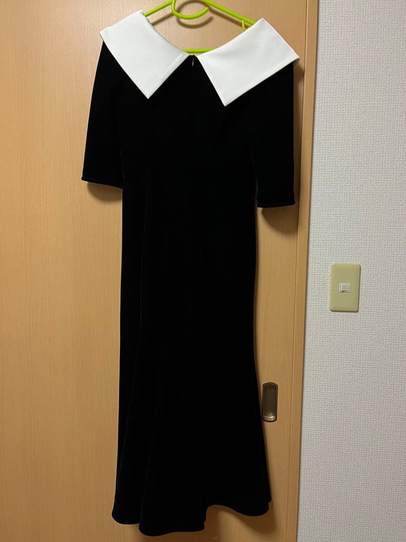 LEJA アシンメトリービッグカラーベロアマーメイドワンピースドレス