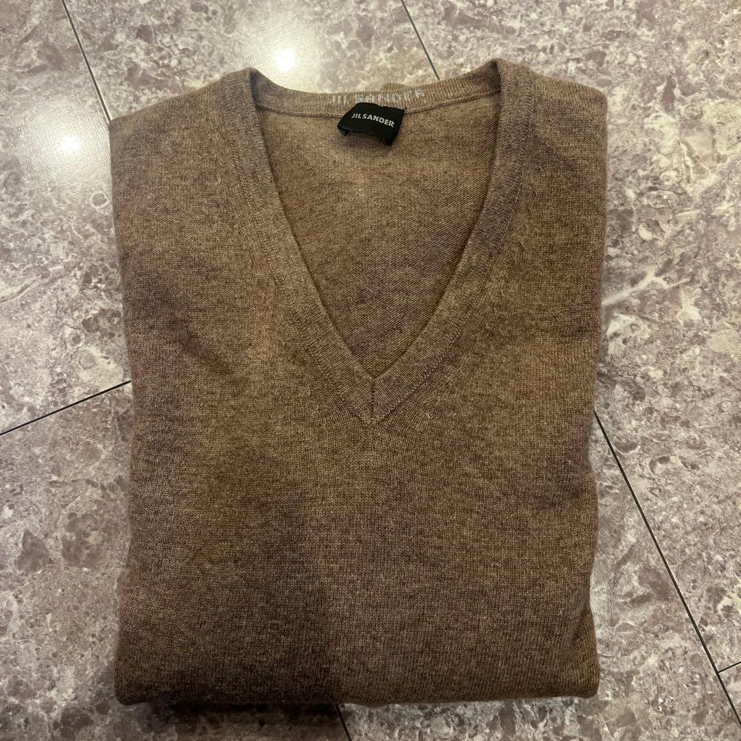 ブラウン Vネックセーター