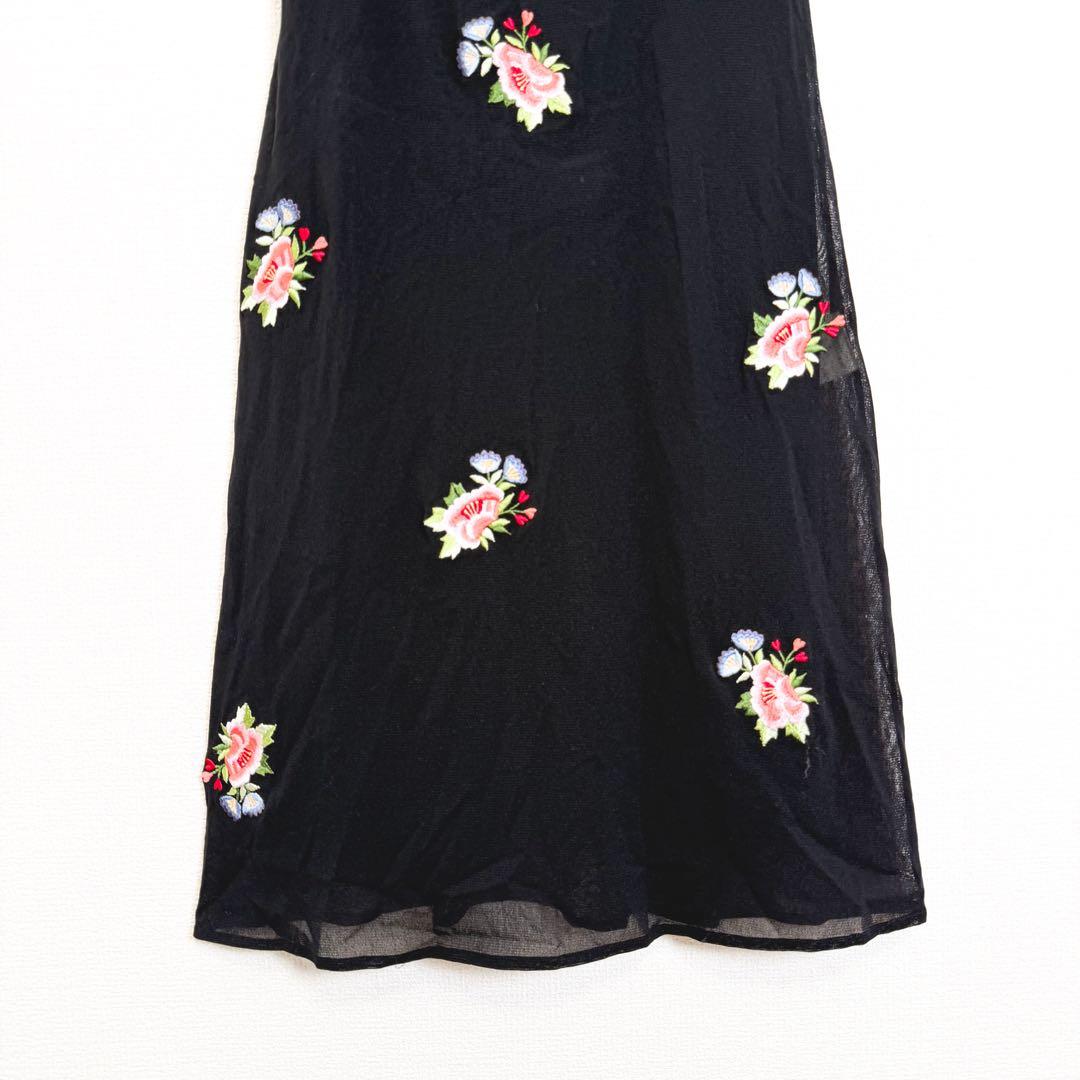 VIVIENNE TAM ヴィヴィアンタム　チャイナドレス　ブラック　花刺繍
