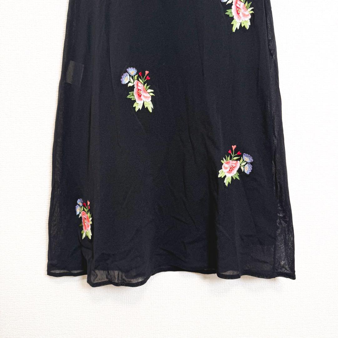 VIVIENNE TAM ヴィヴィアンタム　チャイナドレス　ブラック　花刺繍