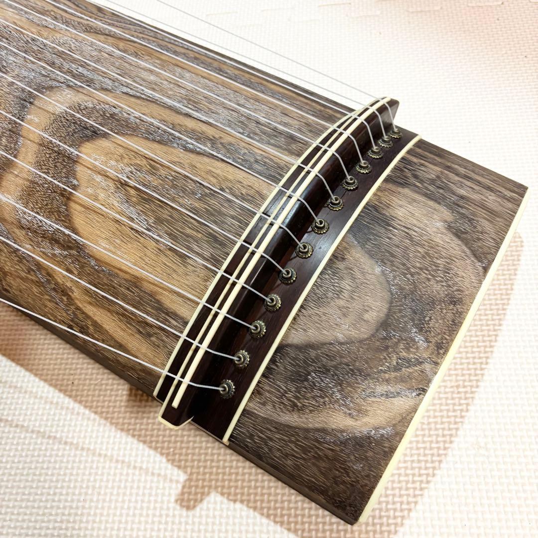 琴 十三弦 金蒔絵 並甲 すだれ彫り 13弦 和楽器