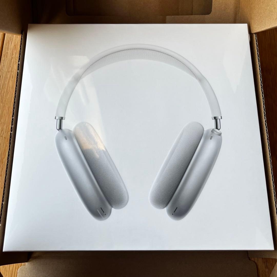【新品未開封】Air Pods Max シルバー　ヘッドホン　シュリンク付き