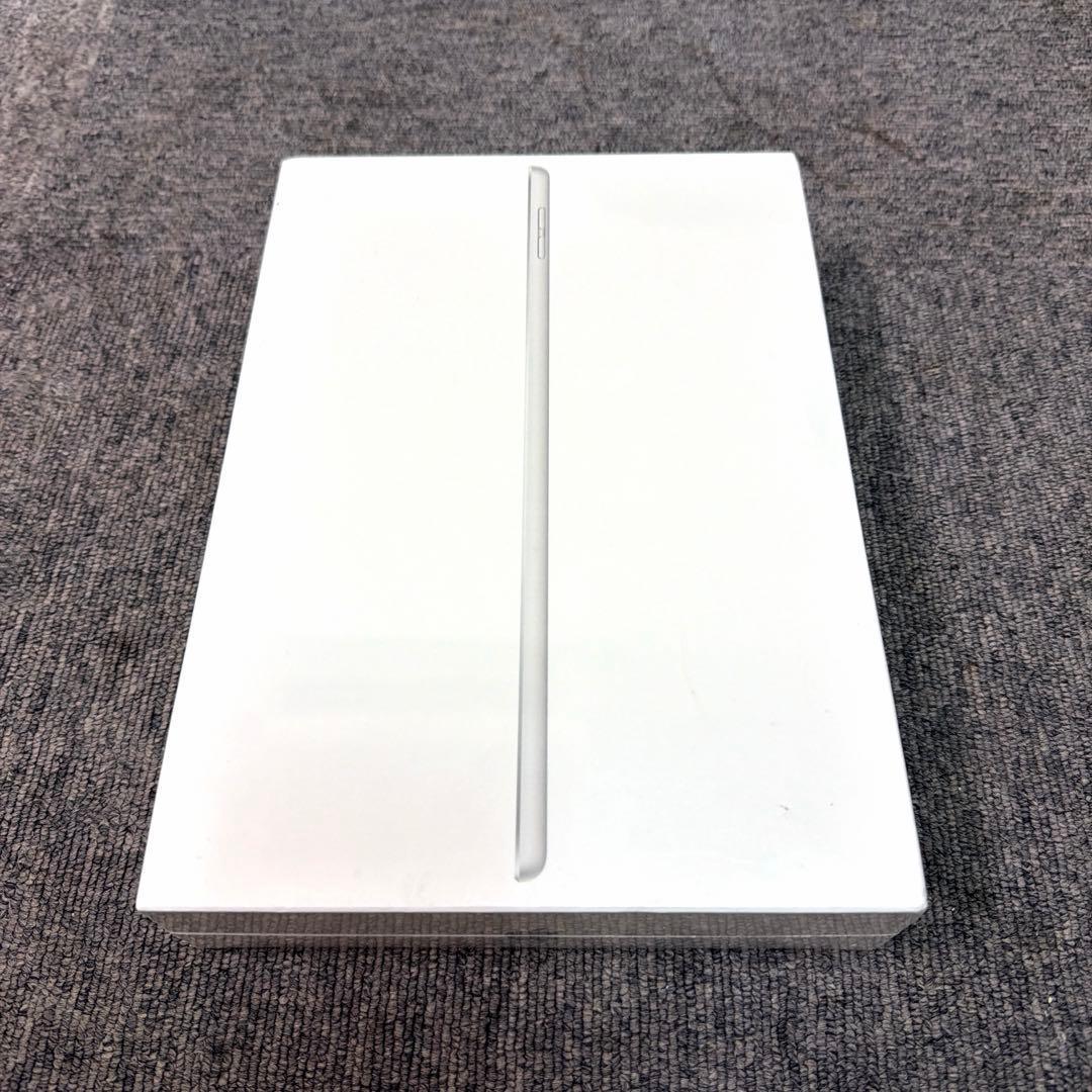 【新品未開封】iPad 第9世代　Wi-Fi 64GB silver