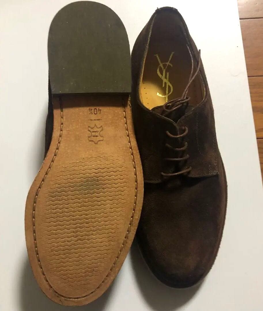 イヴ・サンローラン　スウェードメンズシューズ