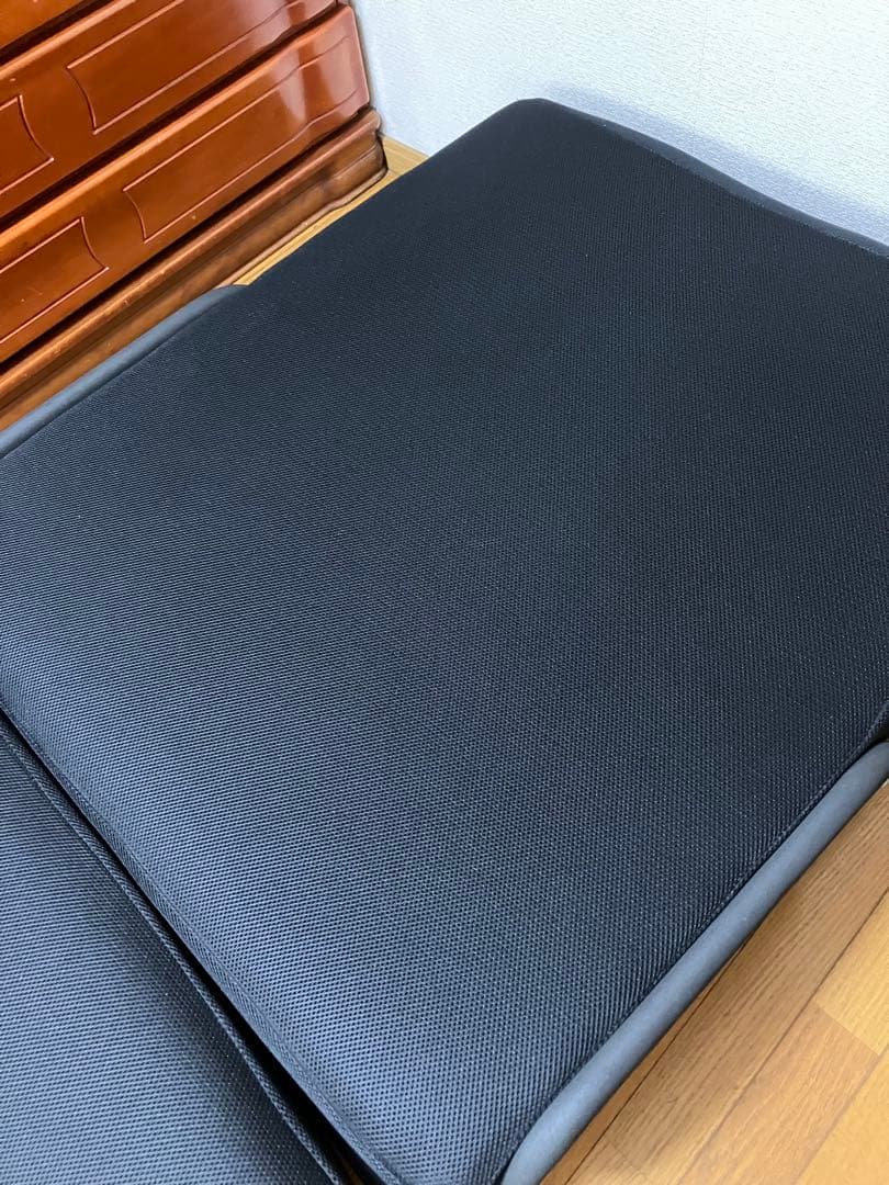 折りたたみベッド メッシュ生地 黒