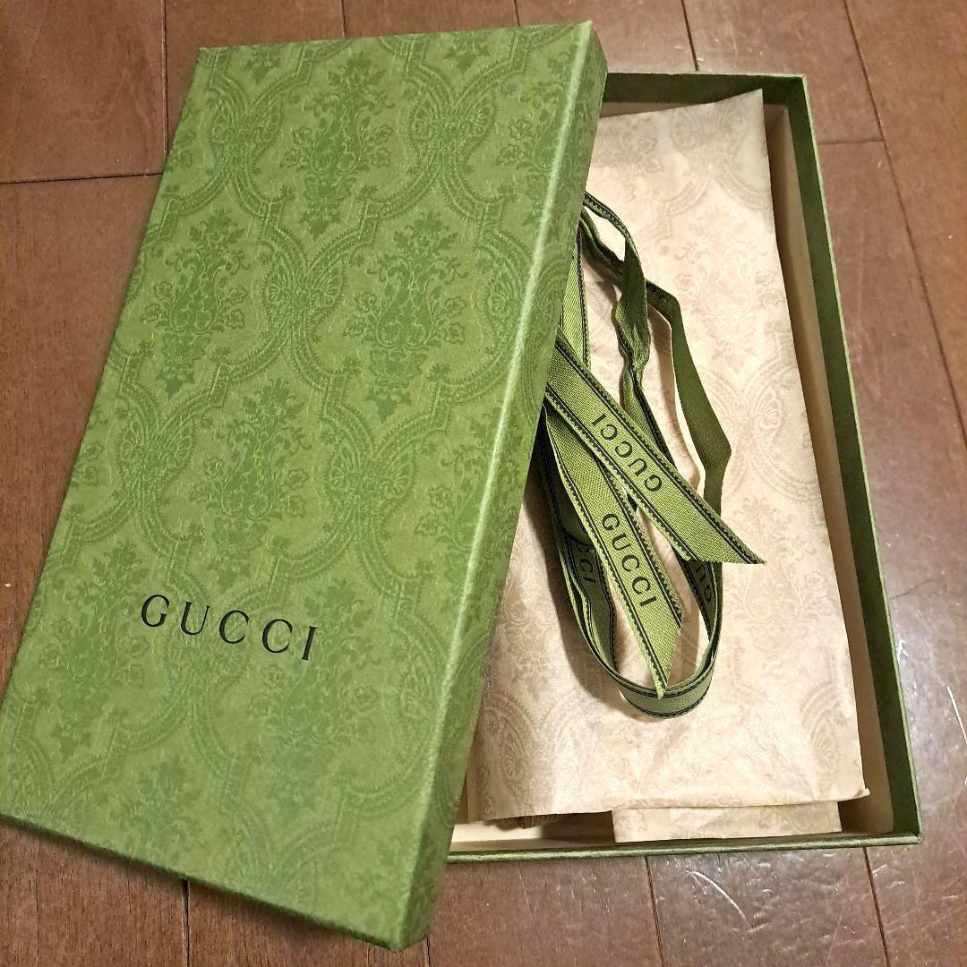 GUCCI GGロゴ ベージュソックス Lサイズ