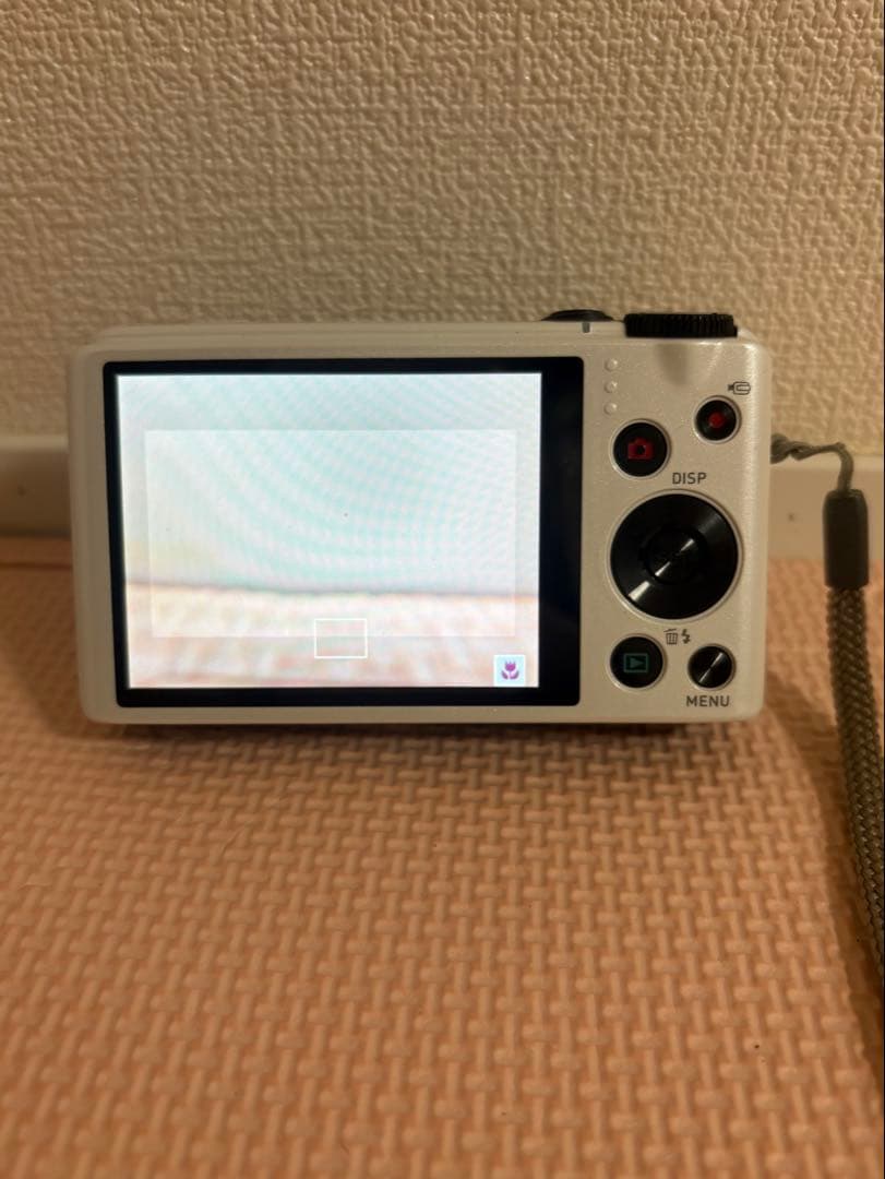 中古】CASIO デジタルカメラ EX-ZR200 ホワイト