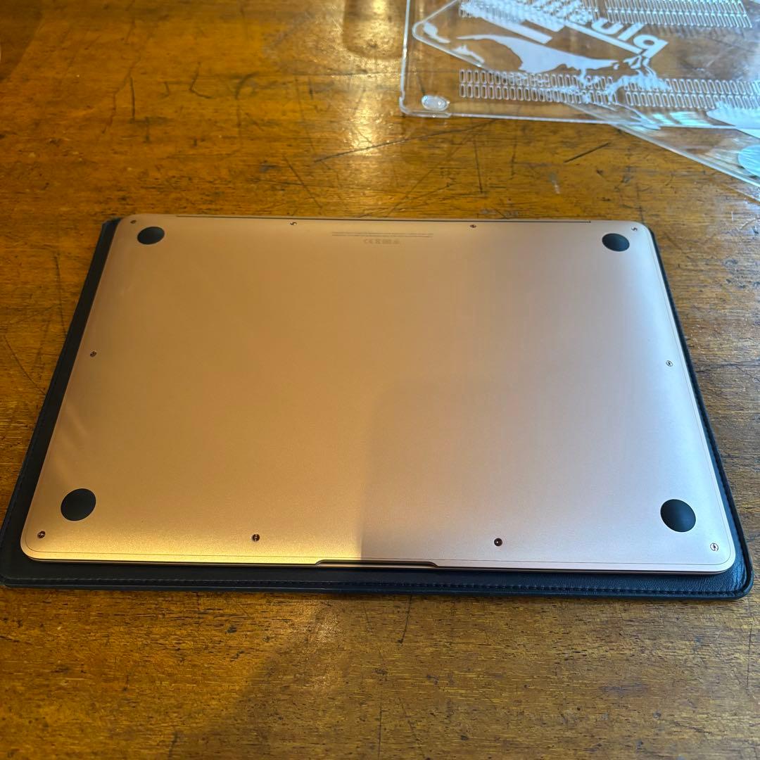 箱付き　Macbook Air M1 2020 8GB 256gb