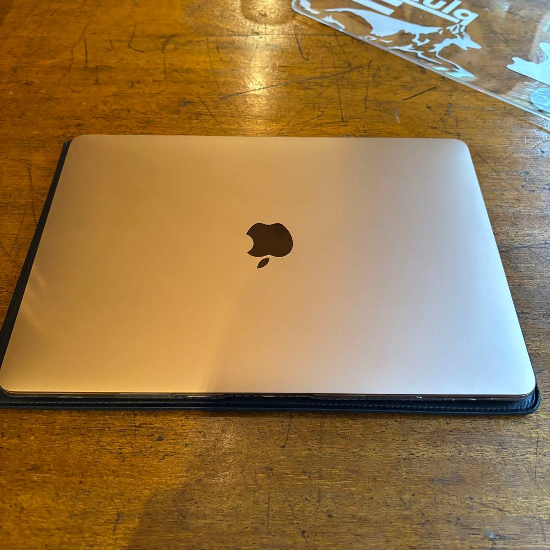 箱付き　Macbook Air M1 2020 8GB 256gb