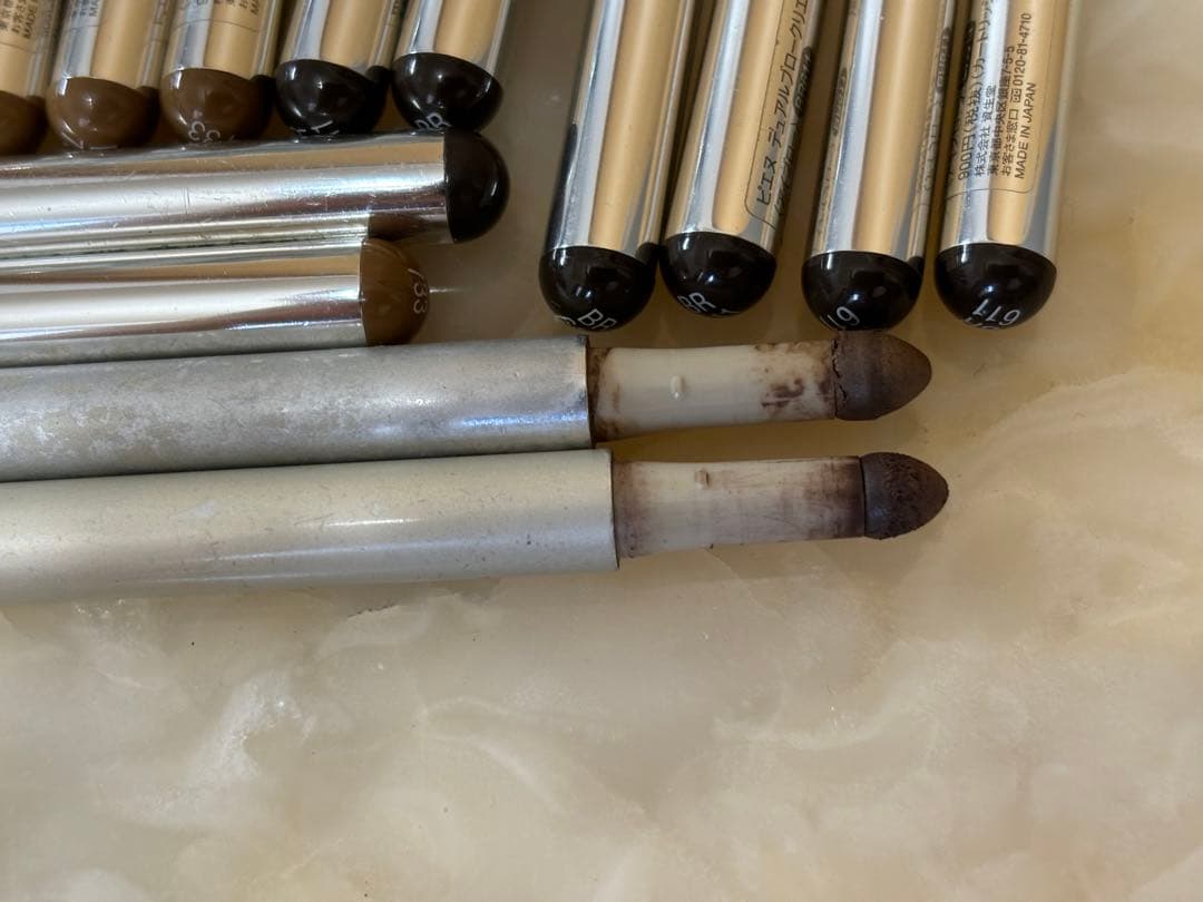 ピエヌ デュアルブロークリエーター ペンシル アイブロウ ホルダー