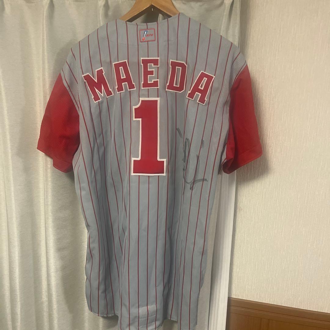 m*o様 広島カープ　前田　智徳 1 直筆サイン入りユニフォーム NPB 200