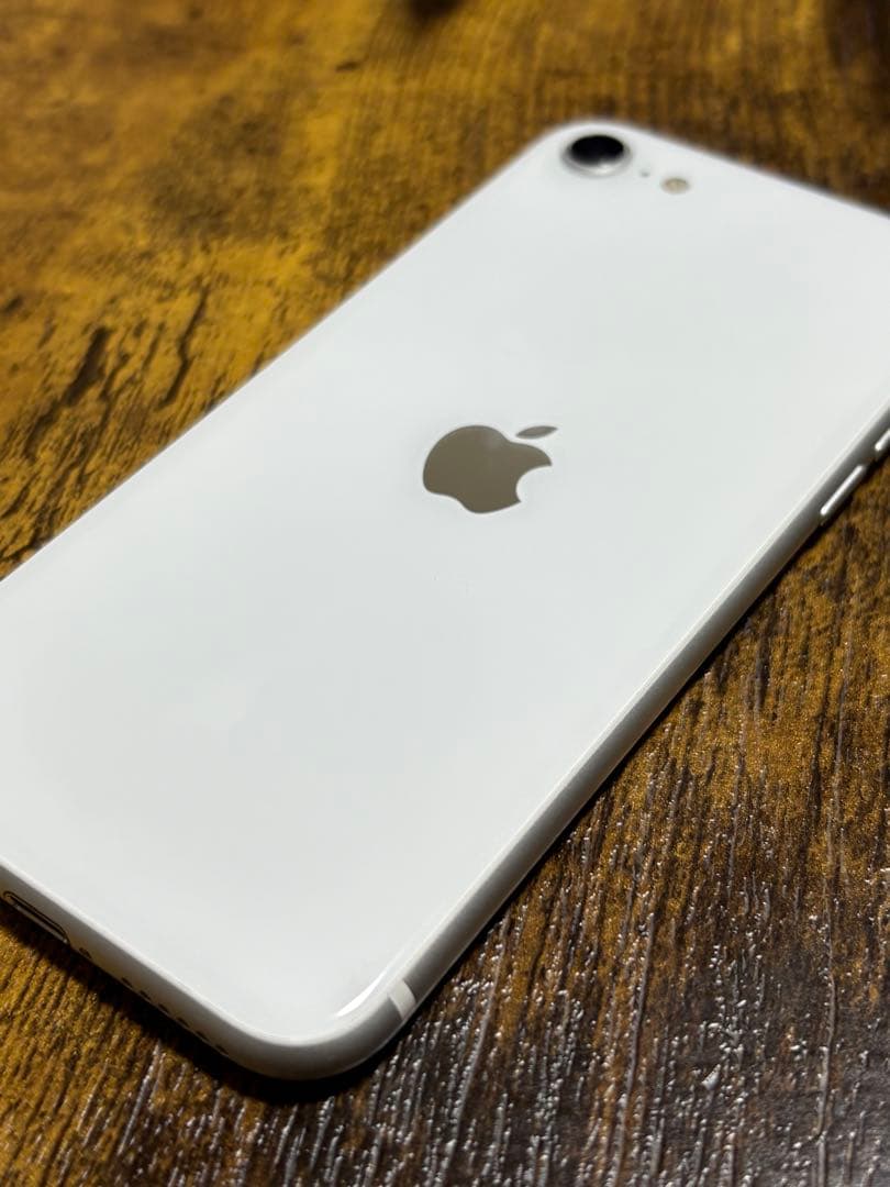 スマートフォン本体 iPhoneSE2