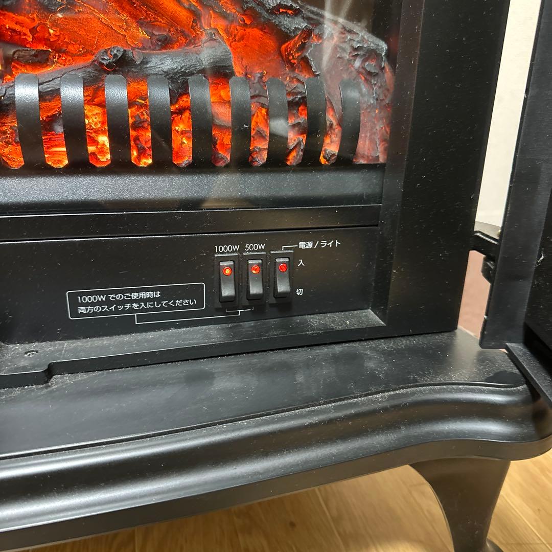 ニトリ ワイド暖炉型ファンヒーターBLT999B-3-BK 2017年式